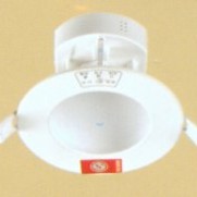 1358 三寸内反光型LED筒灯